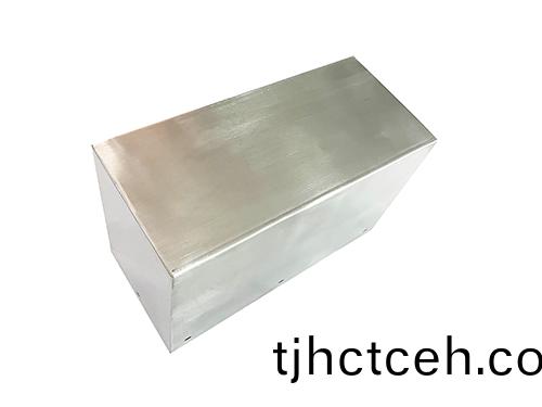鈑(ban)金(jin)電(dian)箱(xiang)